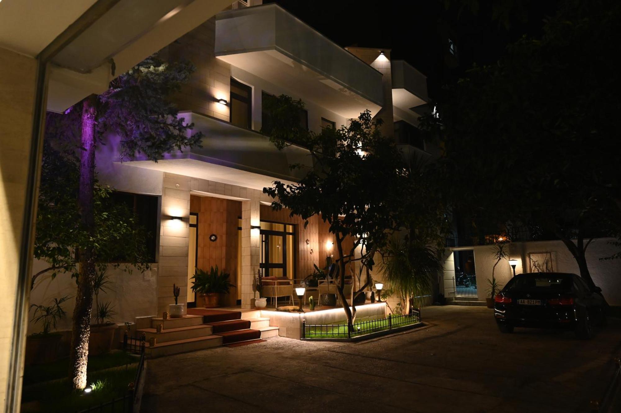 Niche Boutique Tirana