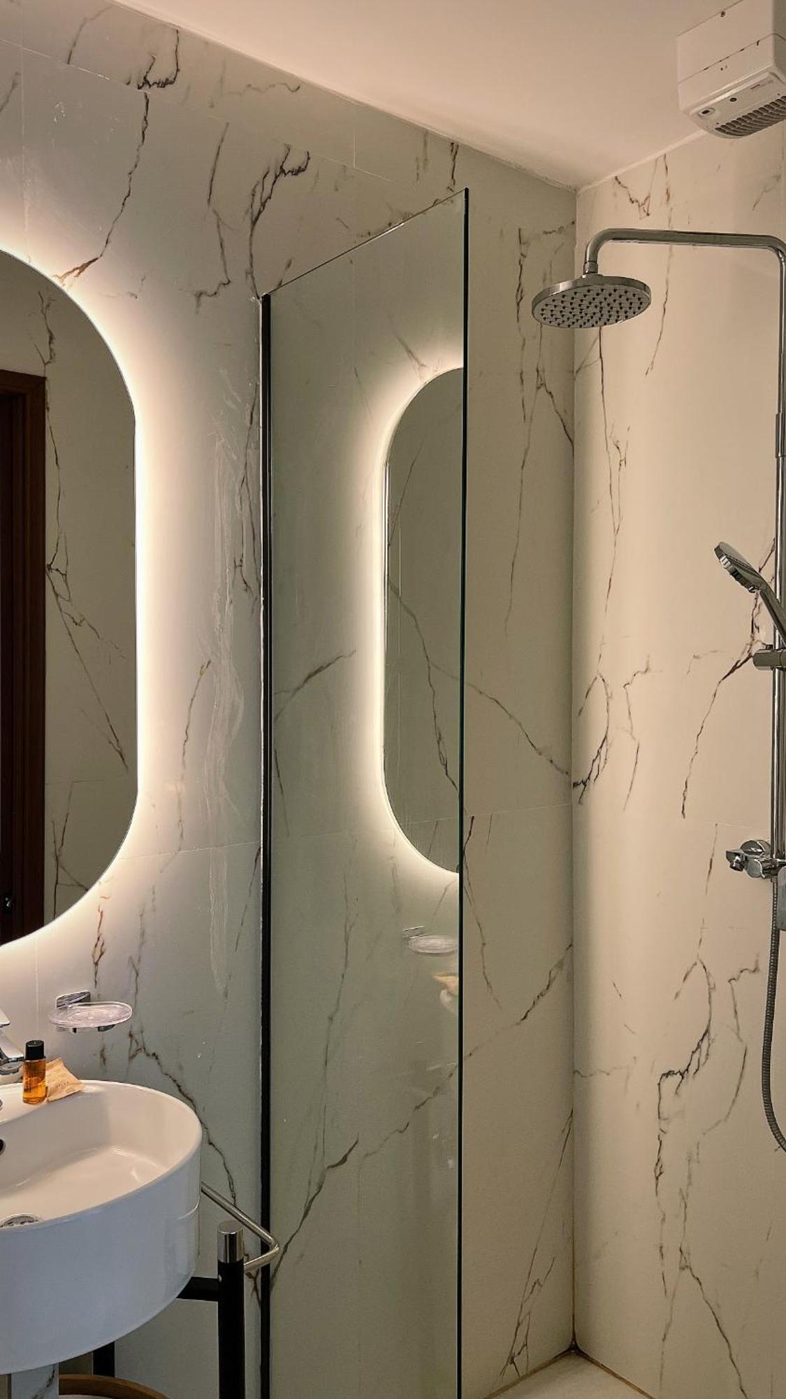 Niche Boutique Tirana